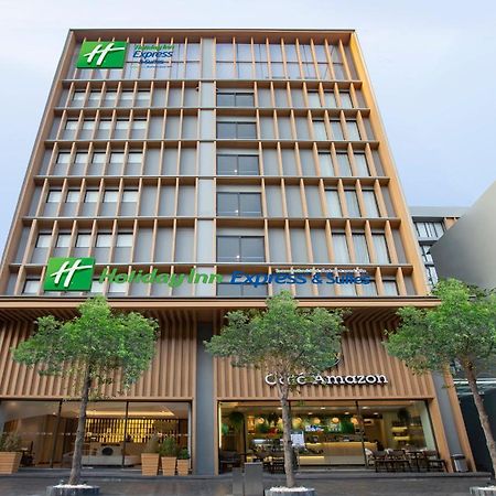 Holiday Inn Express & Suites Bangkok Central Pier By Ihg Eksteriør billede