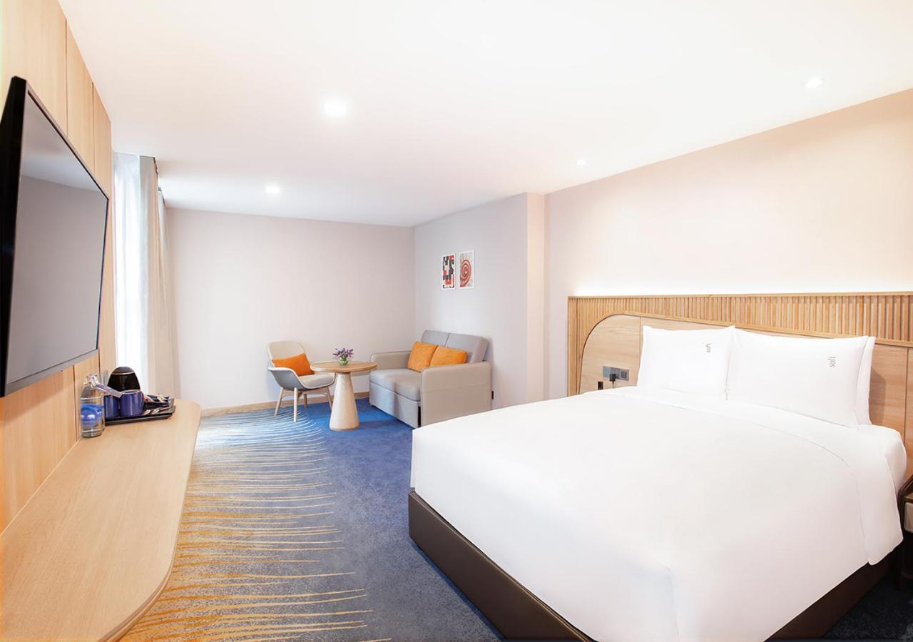 Holiday Inn Express & Suites Bangkok Central Pier By Ihg Eksteriør billede