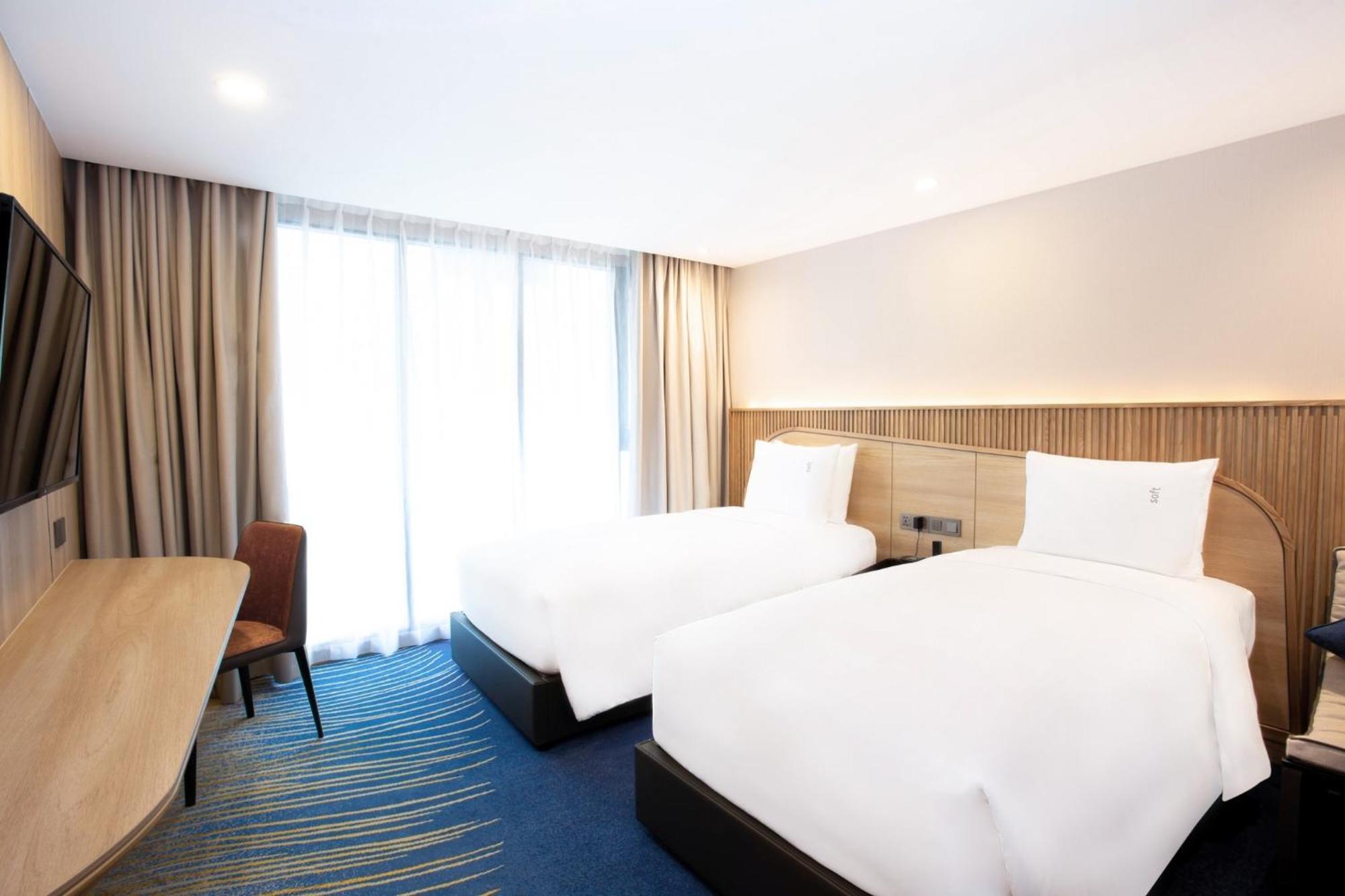 Holiday Inn Express & Suites Bangkok Central Pier By Ihg Eksteriør billede
