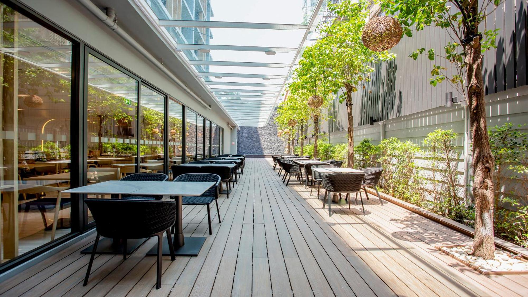 Holiday Inn Express & Suites Bangkok Central Pier By Ihg Eksteriør billede