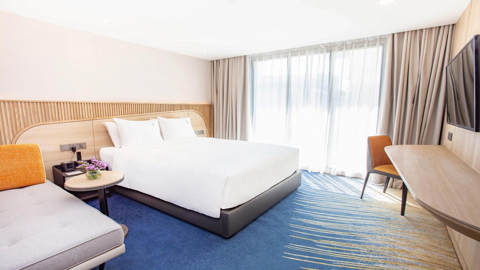 Holiday Inn Express & Suites Bangkok Central Pier By Ihg Eksteriør billede