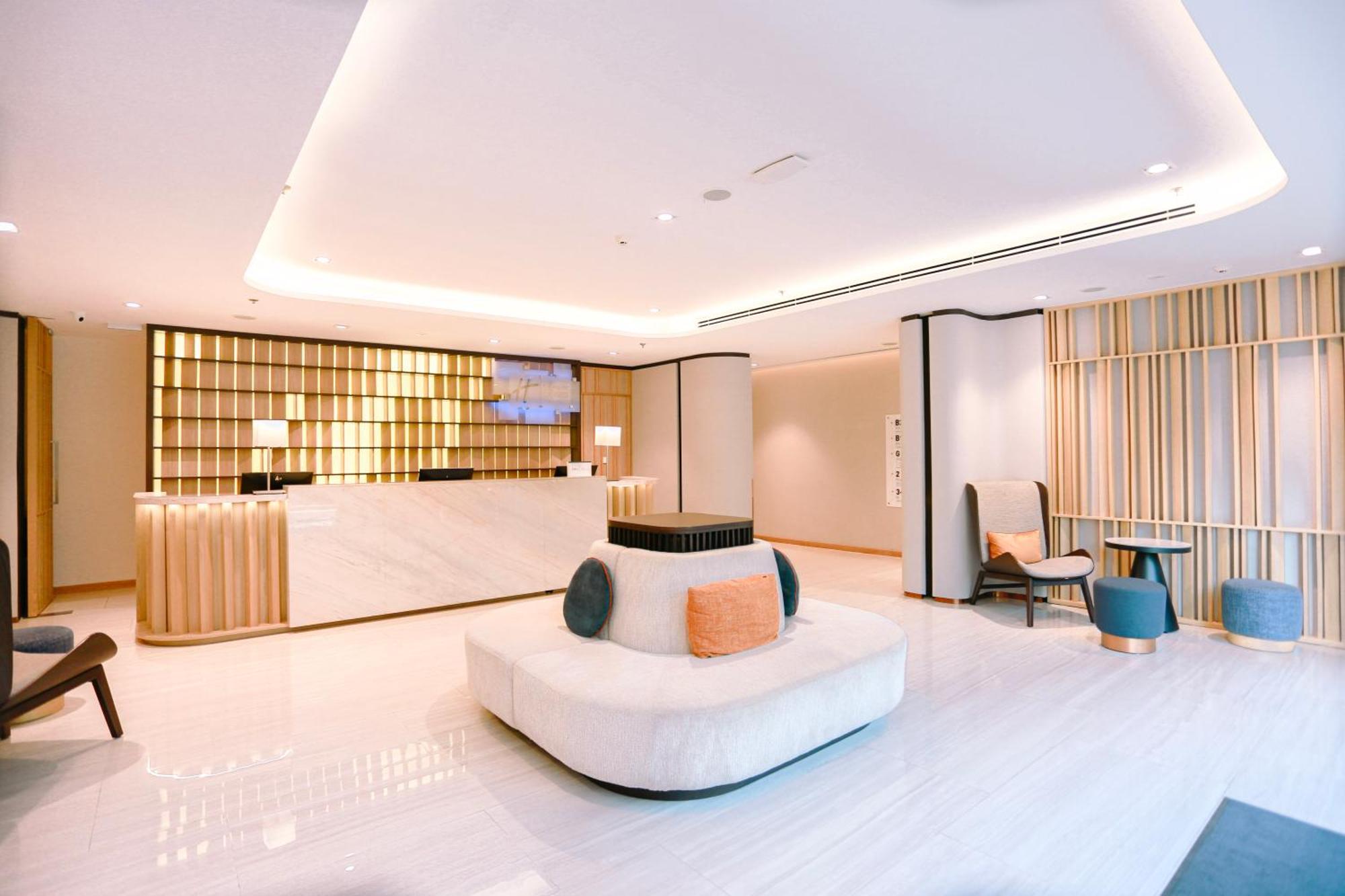 Holiday Inn Express & Suites Bangkok Central Pier By Ihg Eksteriør billede