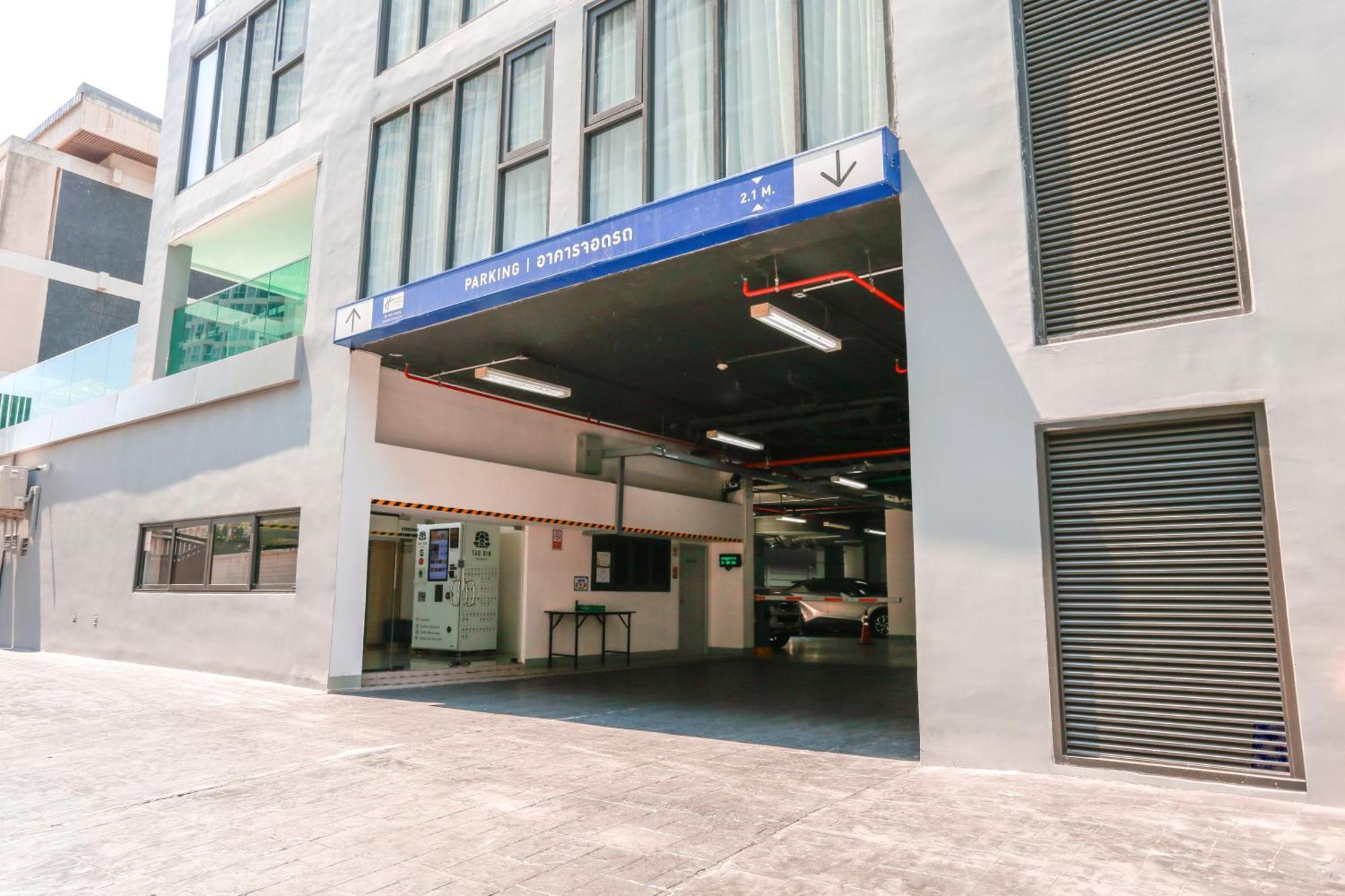 Holiday Inn Express & Suites Bangkok Central Pier By Ihg Eksteriør billede